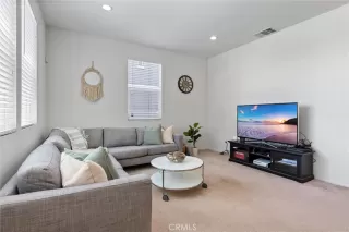 Photo #6: OC25033020 Listing 