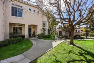 Photo #4: OC25033166 Listing 