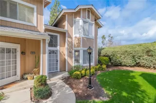 Photo #2: OC25033719 Listing 