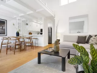 Photo #3: OC25033739 Listing