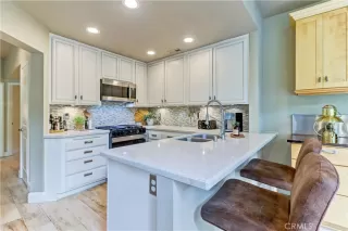 Photo #6: OC25033883 Listing 