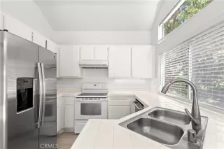 Photo #6: OC25034121 Listing