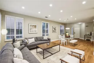 Photo #4: OC25034339 Listing 