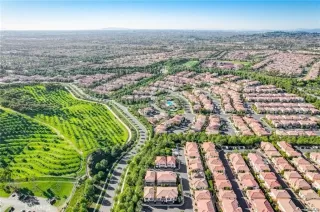 Photo #4: OC25034386 Listing