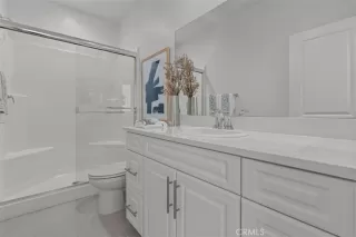 Photo #4: OC25034528 Listing 