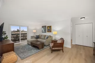 Photo #3: OC25034661 Listing