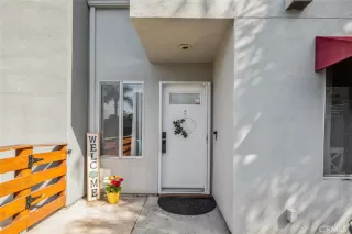 Photo #4: OC25034748 Listing