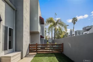 Photo #5: OC25034748 Listing