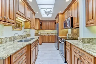 Photo #2: OC25034823 Listing