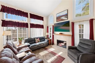 Photo #4: OC25034871 Listing 