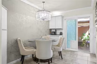 Photo #4: OC25035304 Listing 