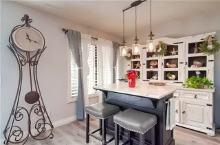 Photo #6: OC25035431 Listing 