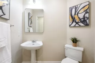 Photo #6: OC25035653 Listing 