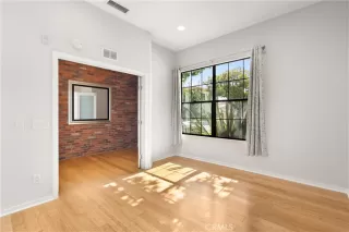 Photo #5: OC25035853 Listing 