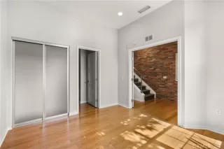 Photo #6: OC25035853 Listing 