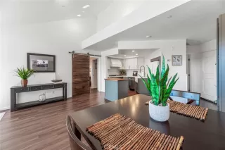 Photo #5: OC25036559 Listing