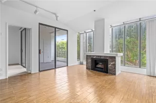 Photo #1: OC25036981 Listing 