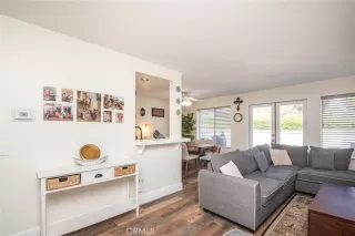 Photo #4: OC25037056 Listing 