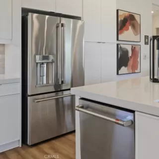 Photo #3: OC25037062 Listing 