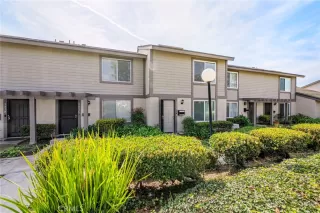 Photo #3: OC25037245 Listing 