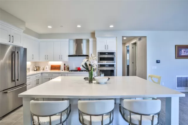 MLS: OC25039609 Condo For Sale