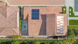 Photo #3: OC25040187 Listing 