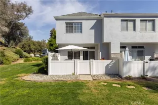 More Details about MLS # OC25040399 : 28227 PASEO EL SIENA 41