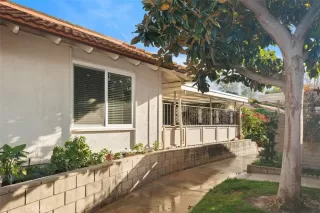 Photo #1: OC25040637 Listing