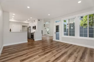 Photo #6: OC25040762 Listing 