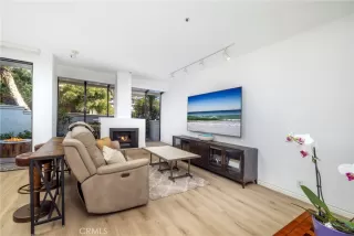 Photo #6: OC25041474 Listing 