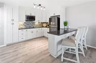 Photo #4: OC25041505 Listing