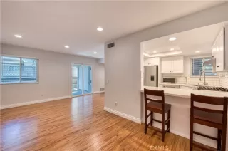 Photo #6: OC25041585 Listing 