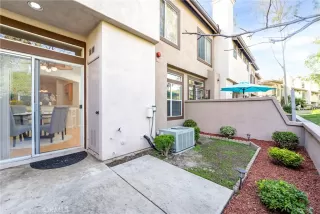 Photo #6: OC25042242 Listing 