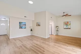 Photo #6: OC25042243 Listing 