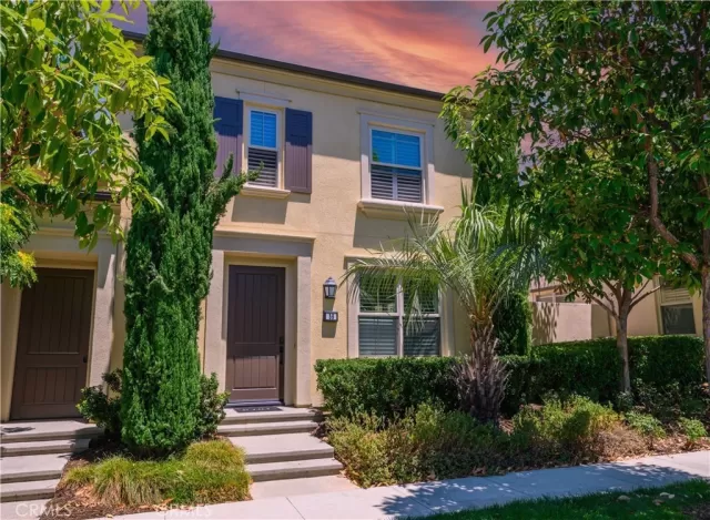 MLS: OC25043100 Condo For Sale