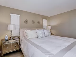 Photo #6: OC25043398 Listing 