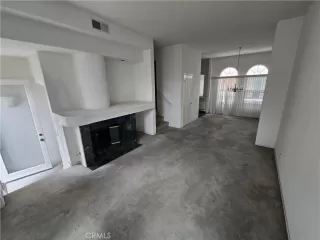 Photo #5: OC25044585 Listing 