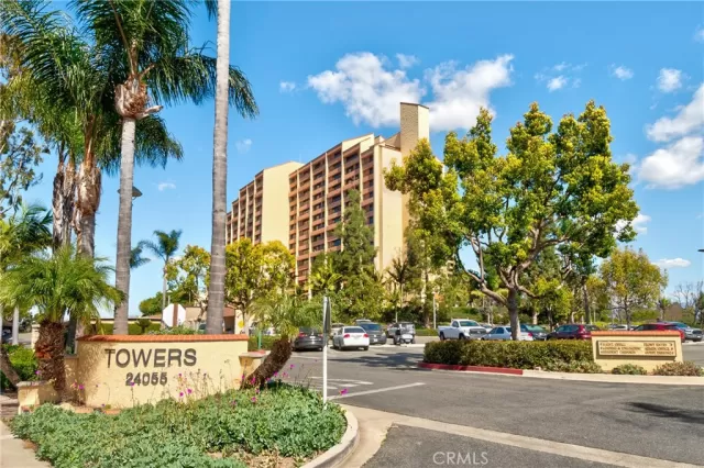 MLS: OC25045099 Condo For Sale