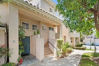 More Details about MLS # OC25045620 : 198 SHOREBREAKER DRIVE