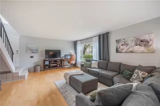 Photo #2: OC25045789 Listing 