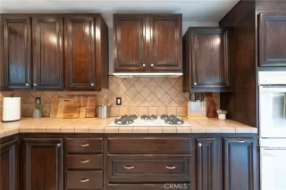 Photo #6: OC25045789 Listing 