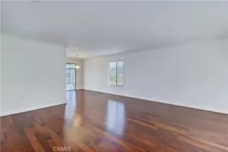 Photo #5: OC25046099 Listing