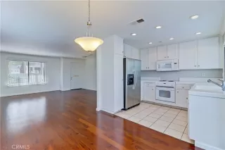 Photo #6: OC25046099 Listing