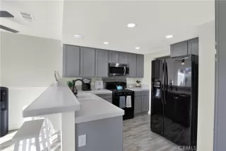 Photo #5: OC25046105 Listing 