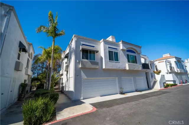 MLS: OC25046210 Condo For Sale