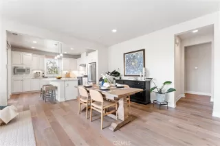 Photo #6: OC25046652 Listing