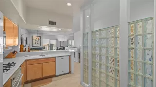 Photo #6: OC25046782 Listing