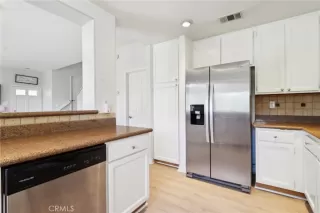 Photo #6: OC25047387 Listing 