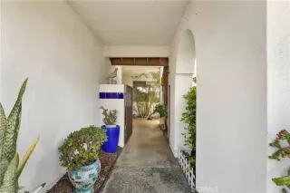 Photo #2: OC25047436 Listing