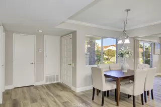 Photo #4: OC25048471 Listing